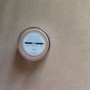 Mary Kay mineral powder foundation bronze 3